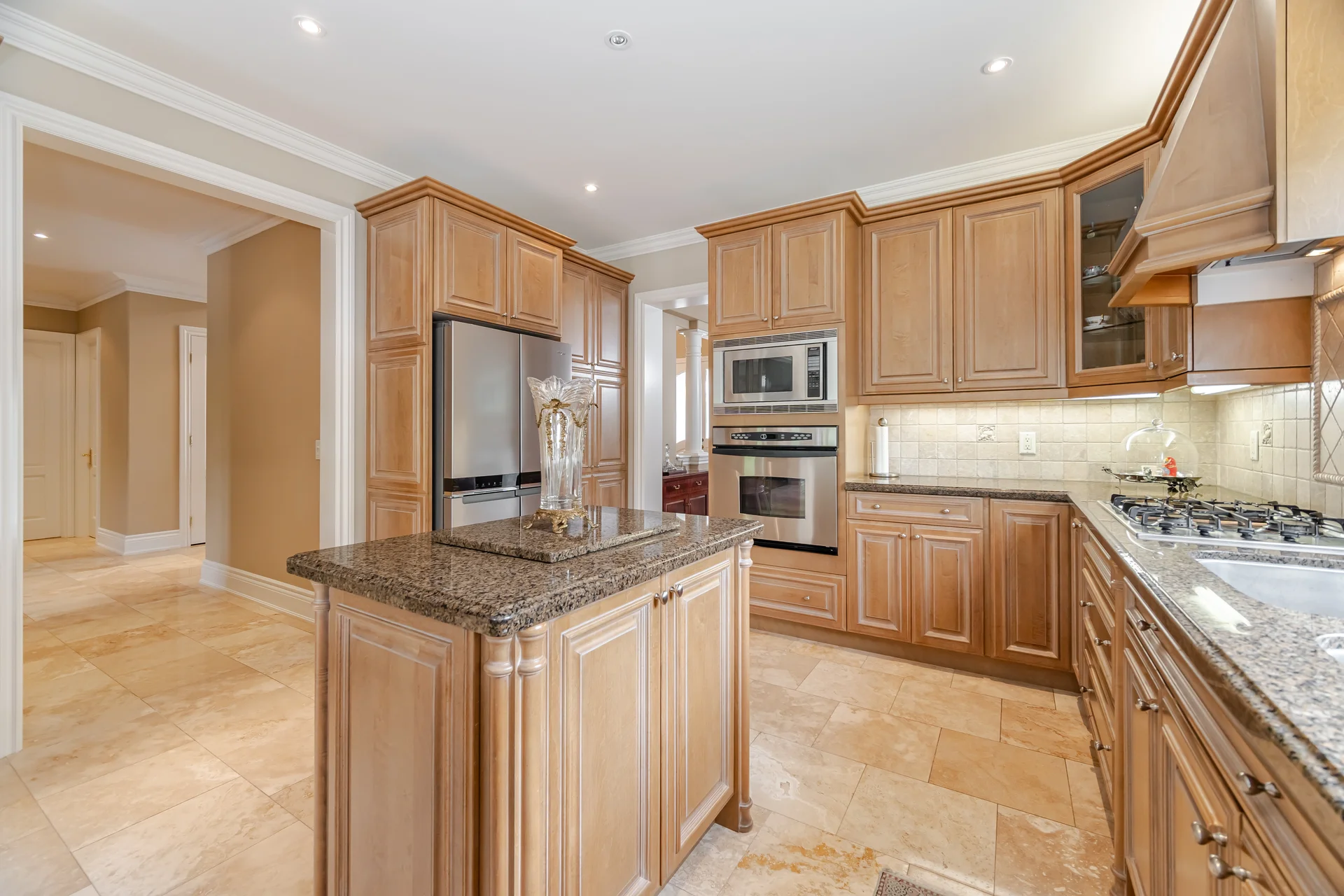 32 Rosa Court, Woodbridge - photo 40