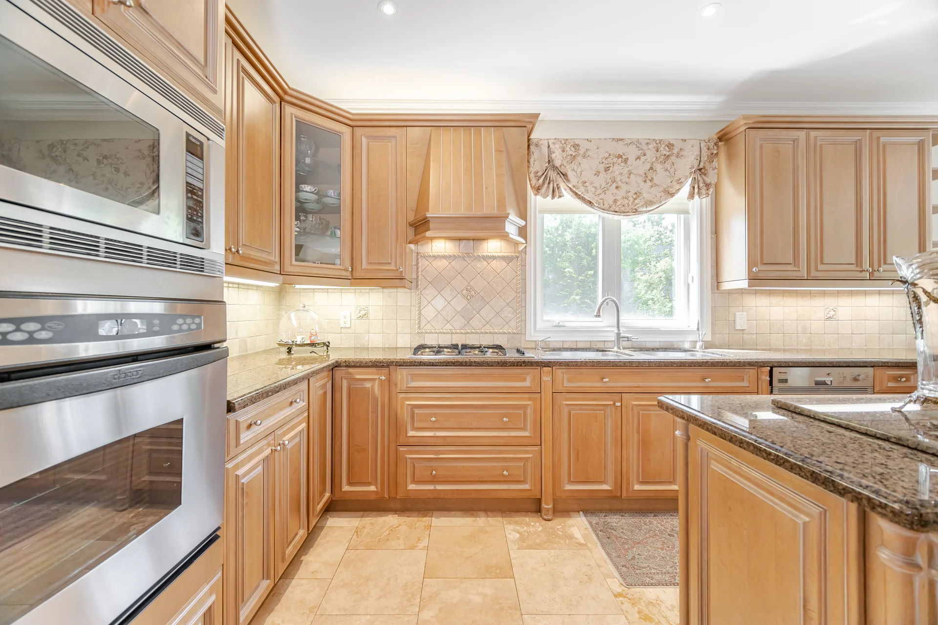 32 Rosa Court, Woodbridge - photo 42