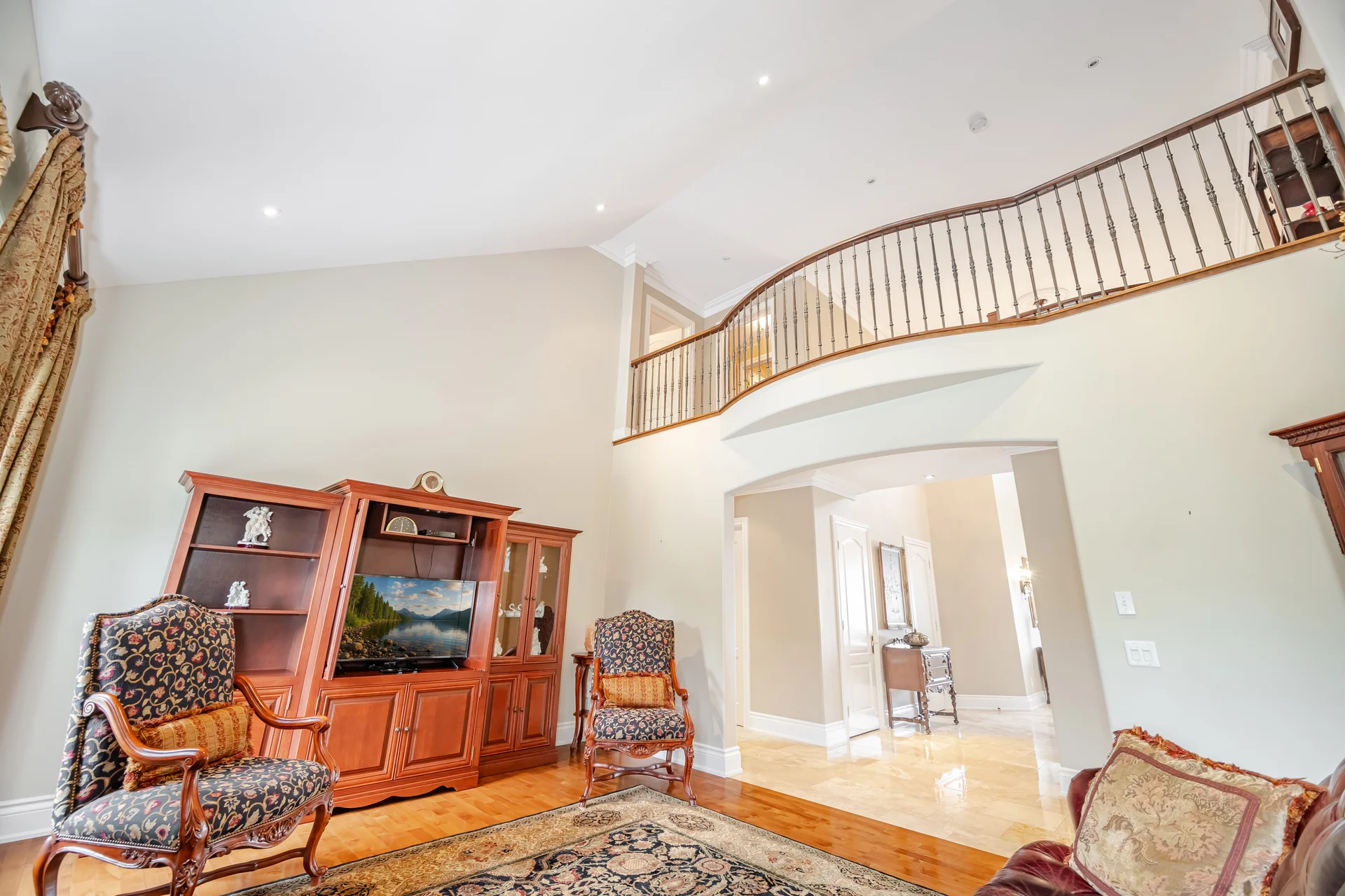 32 Rosa Court, Woodbridge - photo 53