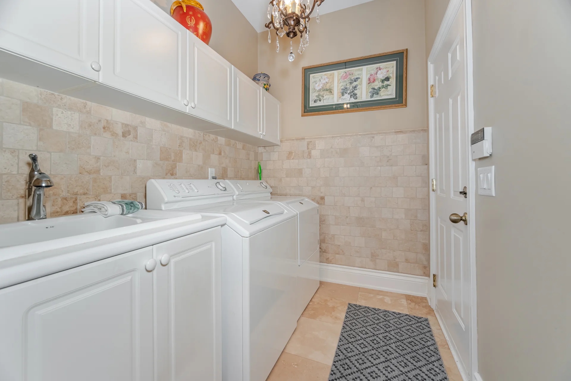 32 Rosa Court, Woodbridge - photo 64