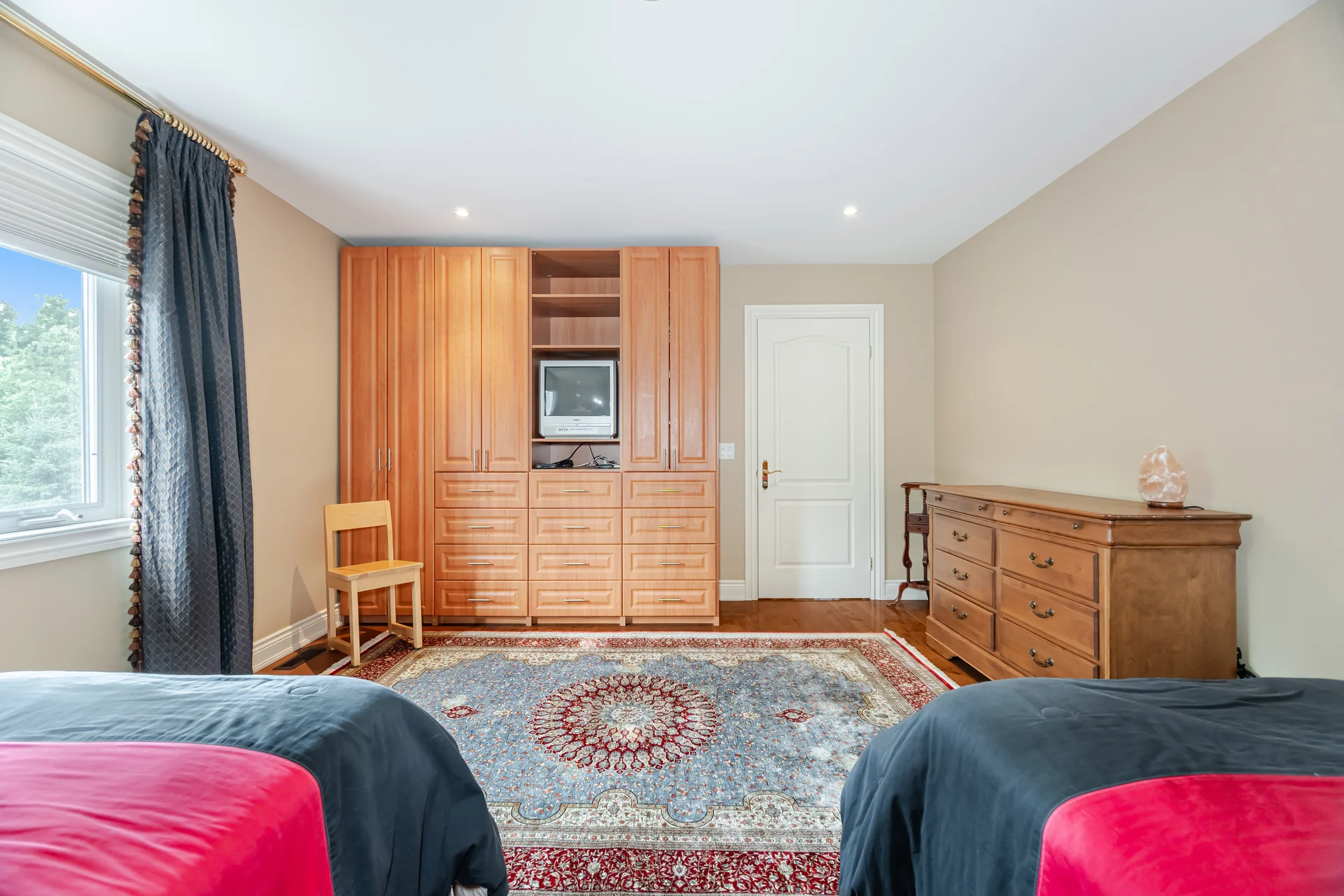 32 Rosa Court, Woodbridge - photo 77