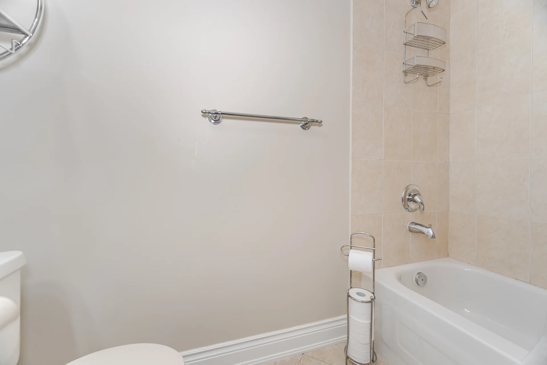 32 Rosa Court, Woodbridge - photo 106