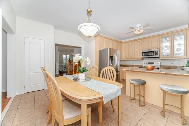 110 Earlsbridge Boulevard, Brampton - photo 17
