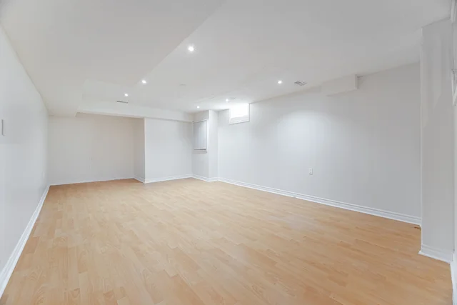 110 Earlsbridge Boulevard, Brampton - photo 50