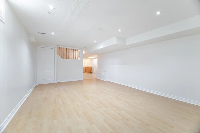 110 Earlsbridge Boulevard, Brampton - photo 53