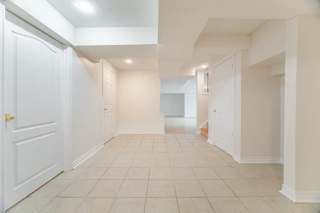 110 Earlsbridge Boulevard, Brampton - photo 56