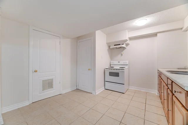 110 Earlsbridge Boulevard, Brampton - photo 62