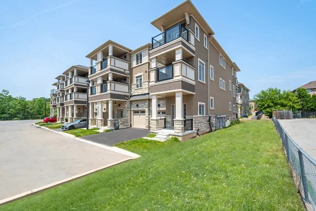 #13-305 Garner Road West, Ancaster - photo 3