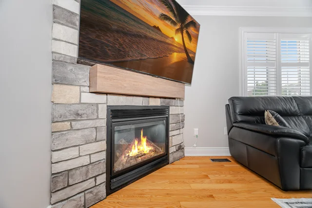 27 Lucerne Drive, Woodbridge - photo 22