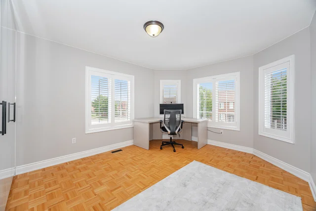 27 Lucerne Drive, Woodbridge - photo 36