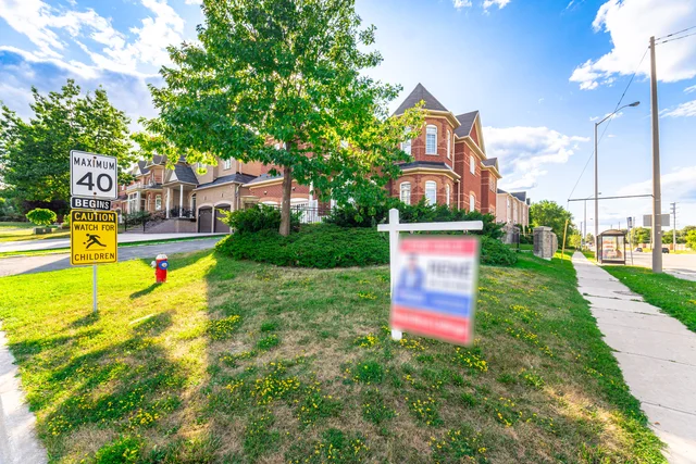 5 Hillside Drive, Brampton - photo 5