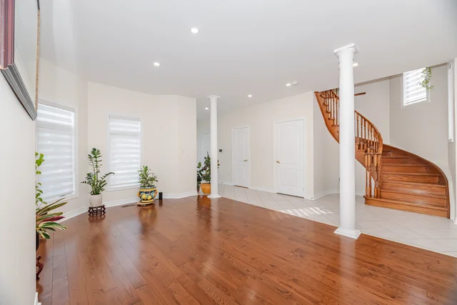 5 Hillside Drive, Brampton - photo 15