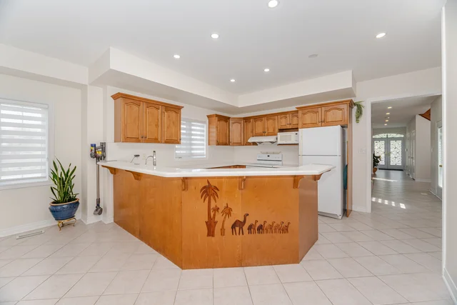 5 Hillside Drive, Brampton - photo 20