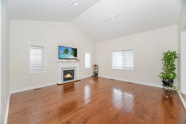 5 Hillside Drive, Brampton - photo 28