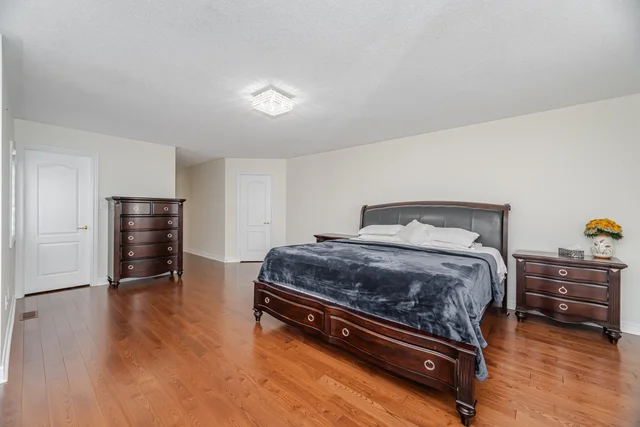 5 Hillside Drive, Brampton - photo 38