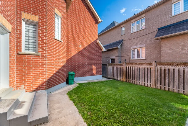 5 Hillside Drive, Brampton - photo 59