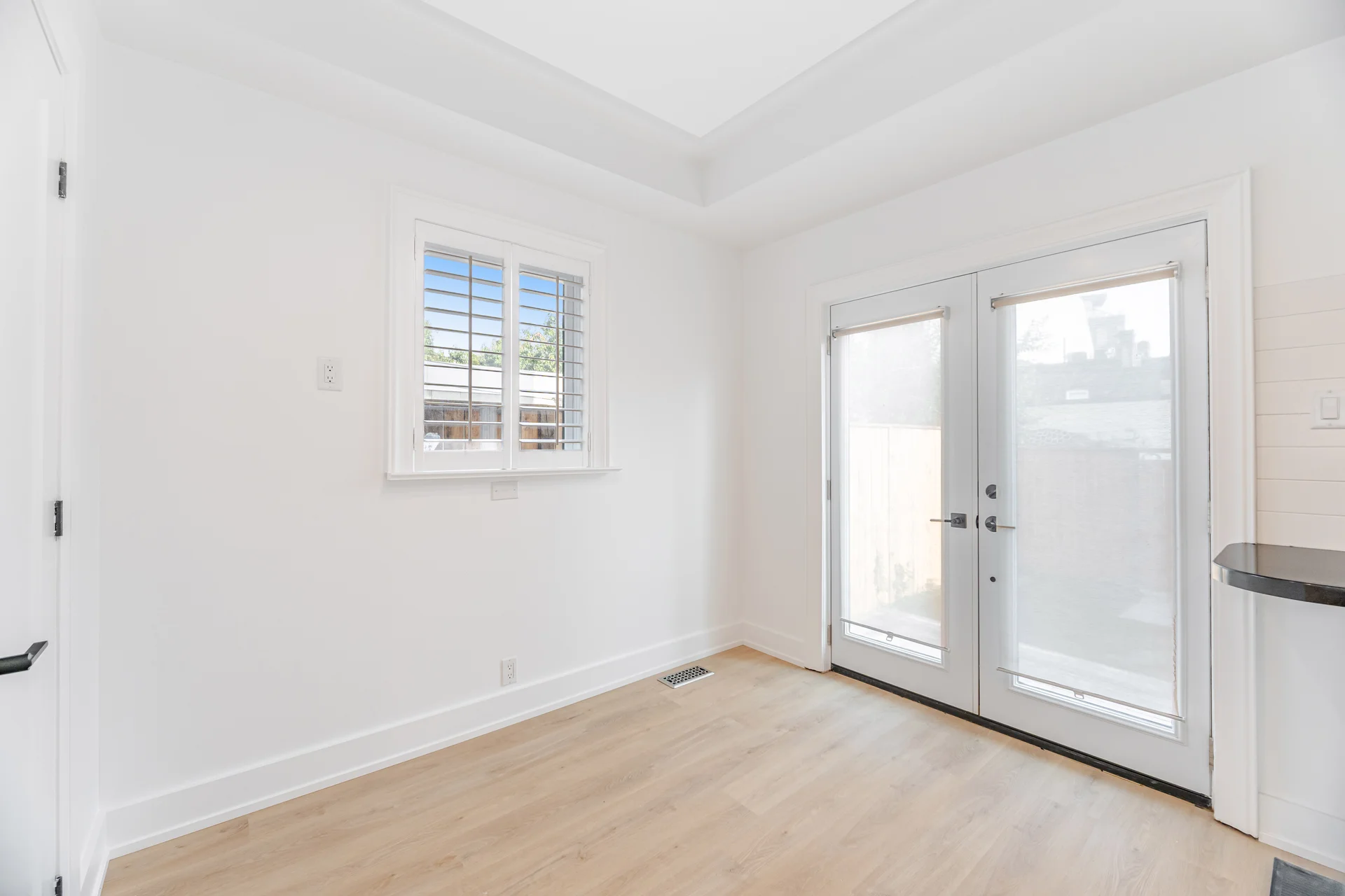 #2-23 Maria Street, Toronto - photo 3