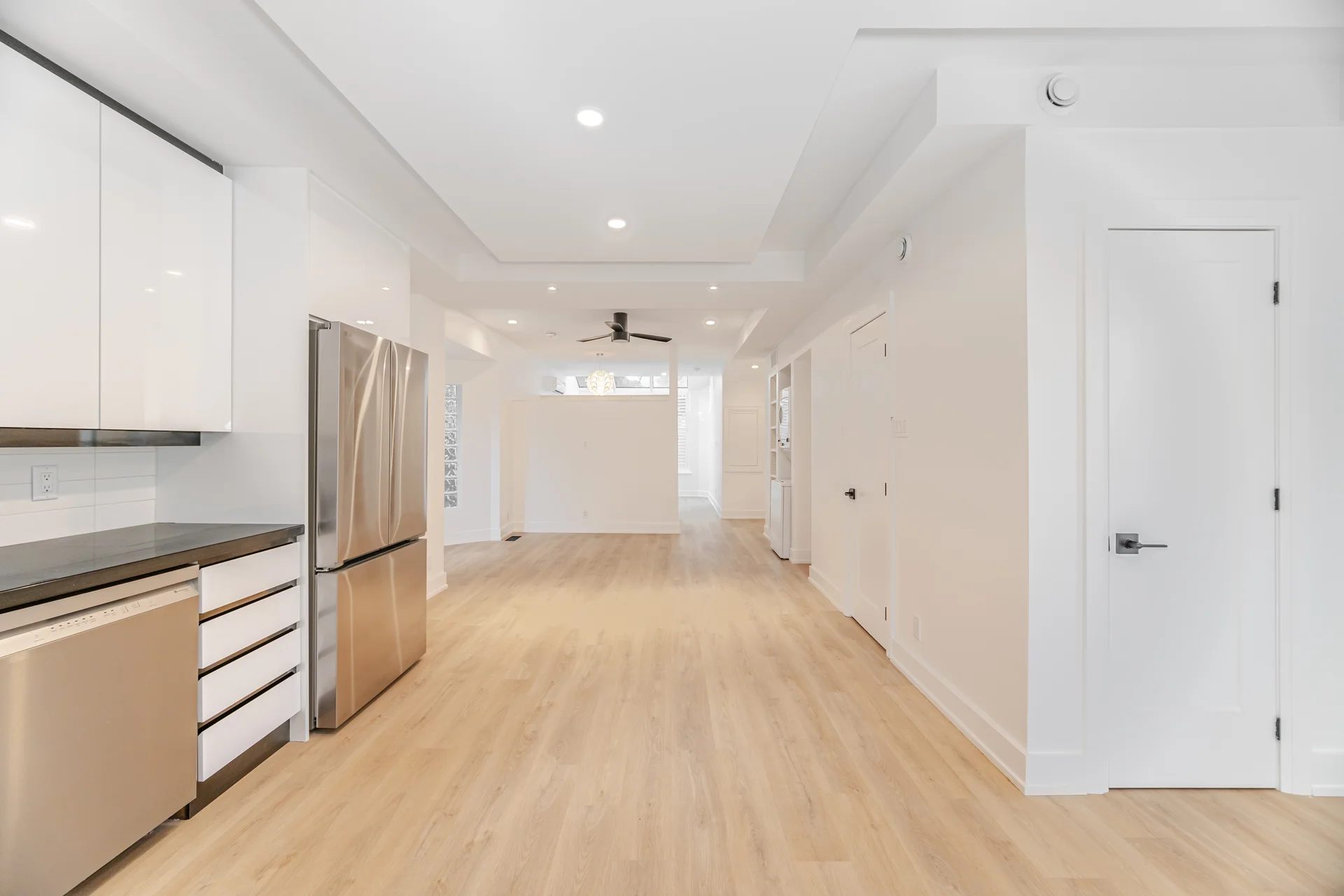 #2-23 Maria Street, Toronto - photo 7