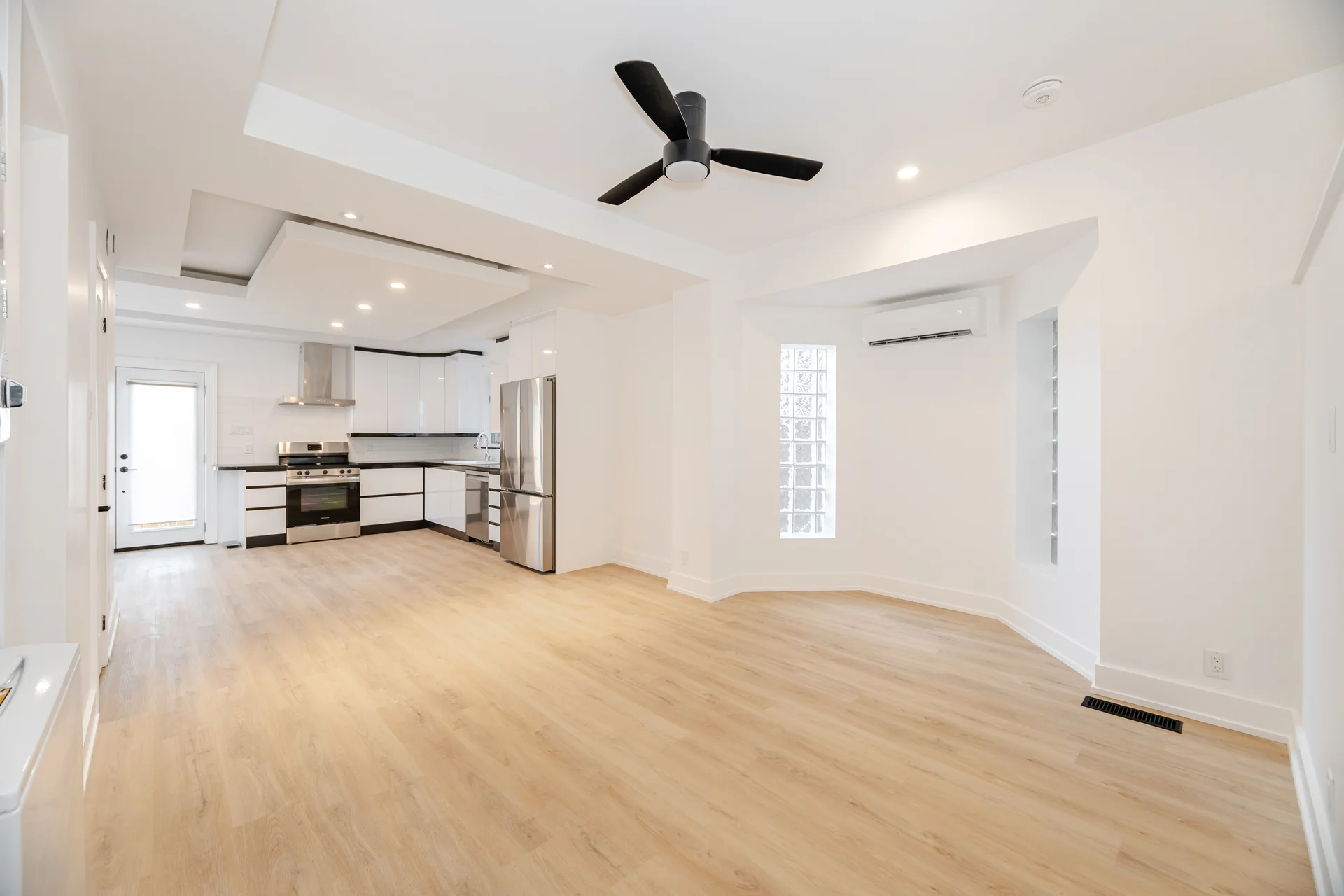 #2-23 Maria Street, Toronto - photo 11