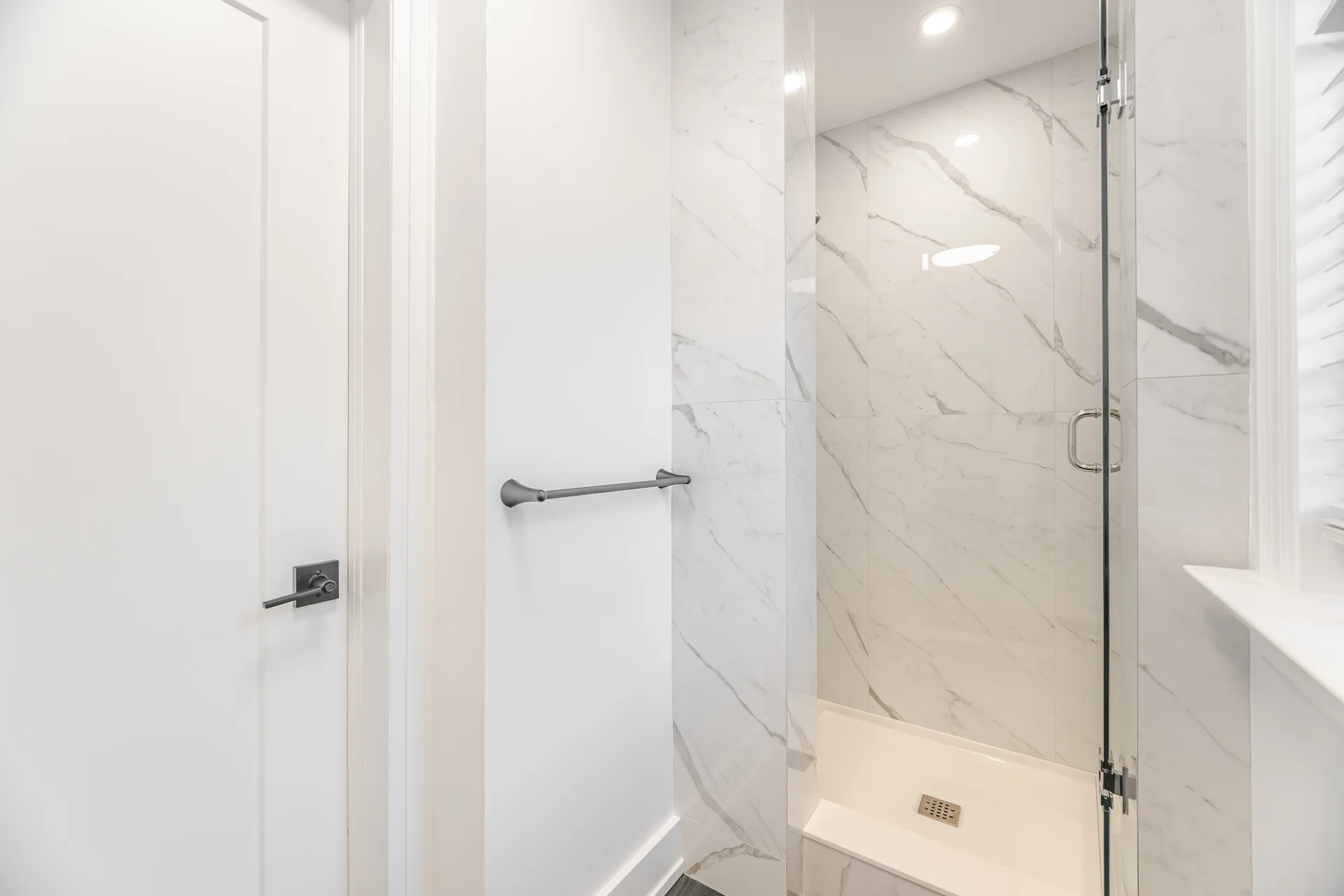 #2-23 Maria Street, Toronto - photo 21
