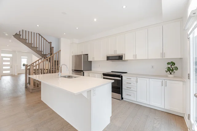 1402 Stillmeadow Lane, Pickering - photo 16