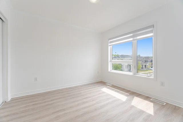 1402 Stillmeadow Lane, Pickering - photo 36