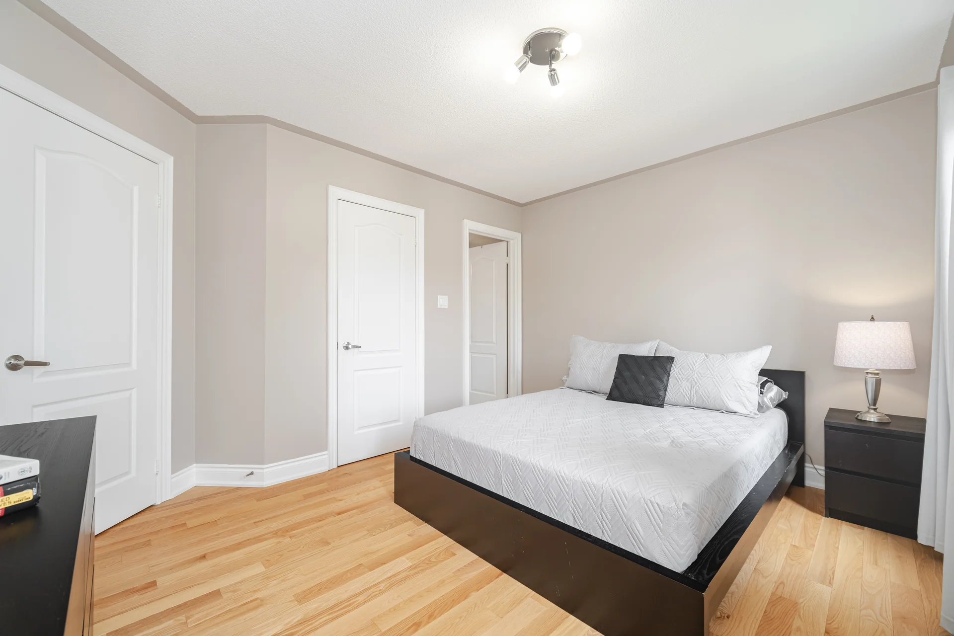 6 Hugo Road, Brampton - photo 79