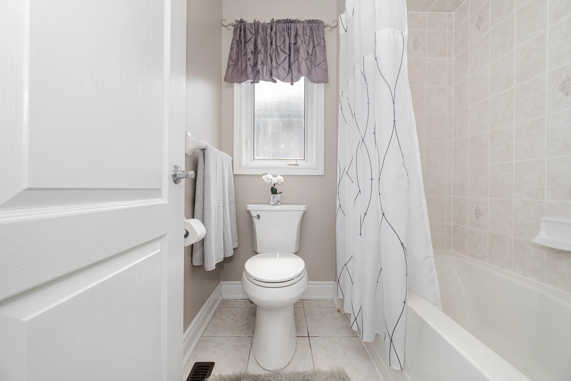 6 Hugo Road, Brampton - photo 90