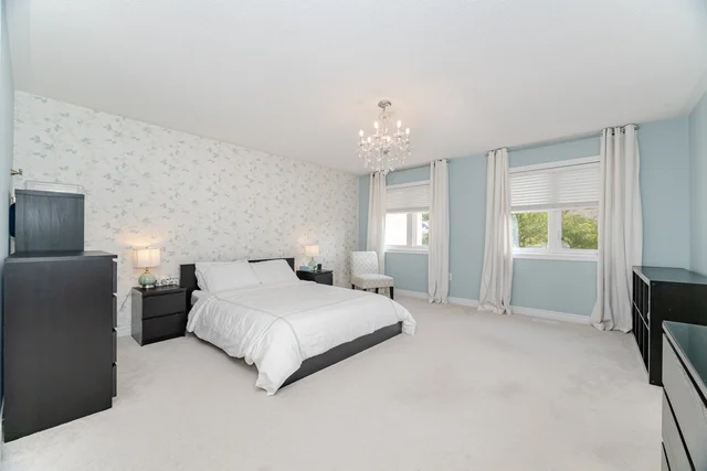2191 Emily Circle, Oakville - photo 24