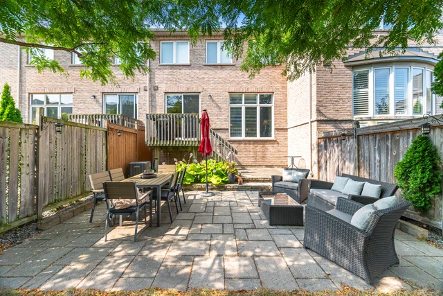 2191 Emily Circle, Oakville - photo 45
