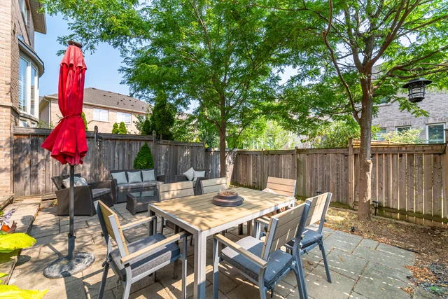 2191 Emily Circle, Oakville - photo 46