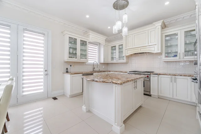 190 Torrey Pines Road, Woodbridge - photo 18