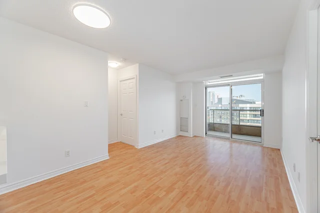 #1609-3880 Duke of York Boulevard, Mississauga - photo 22