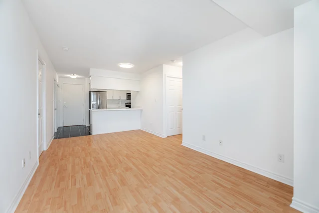 #1609-3880 Duke of York Boulevard, Mississauga - photo 25