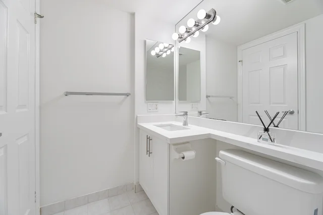 #1609-3880 Duke of York Boulevard, Mississauga - photo 31