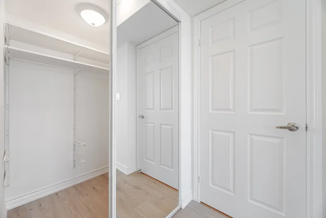 #1609-3880 Duke of York Boulevard, Mississauga - photo 32