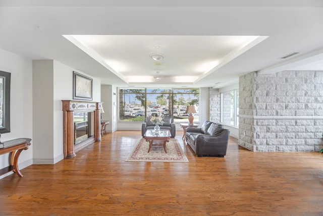 #216-2502 Rutherford Road, Vaughan - photo 5