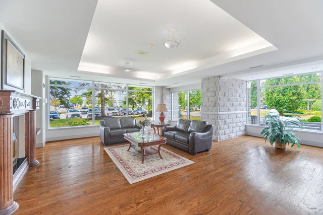 #216-2502 Rutherford Road, Vaughan - photo 6