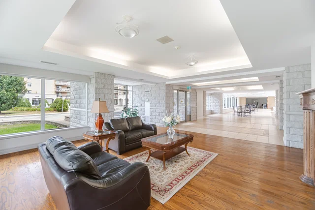 #216-2502 Rutherford Road, Vaughan - photo 8