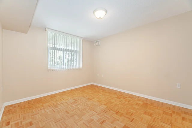 #216-2502 Rutherford Road, Vaughan - photo 24