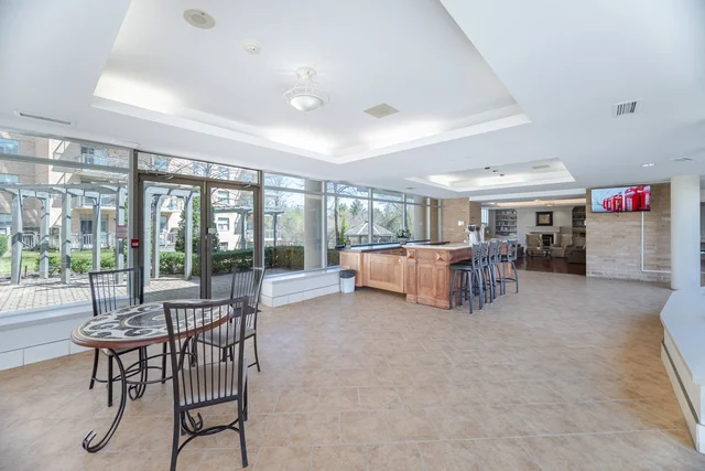 #216-2502 Rutherford Road, Vaughan - photo 42
