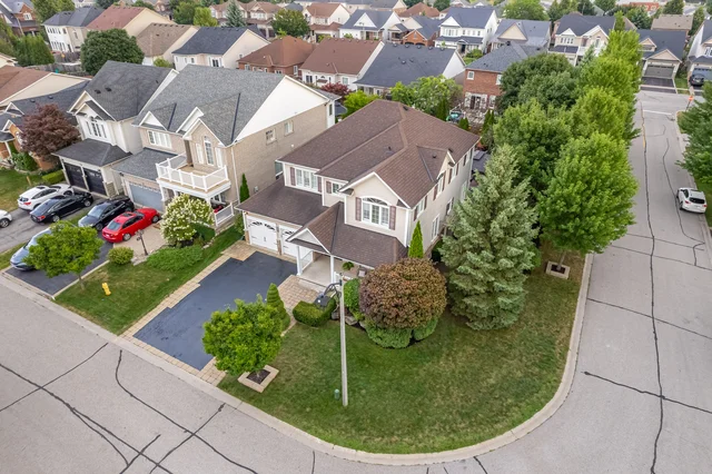 15 Bianca Drive, Whitby - photo 10