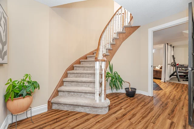 15 Bianca Drive, Whitby - photo 68