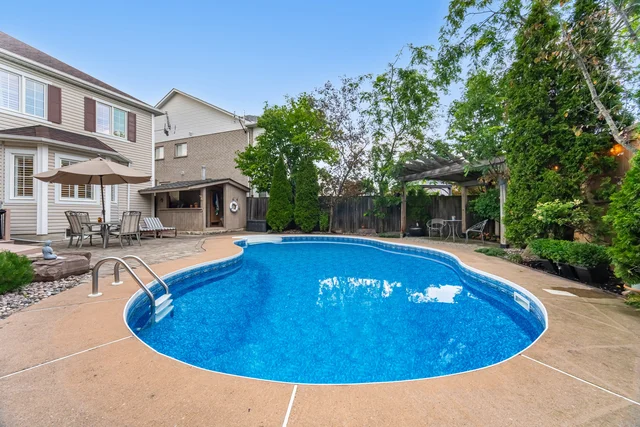 15 Bianca Drive, Whitby - photo 93