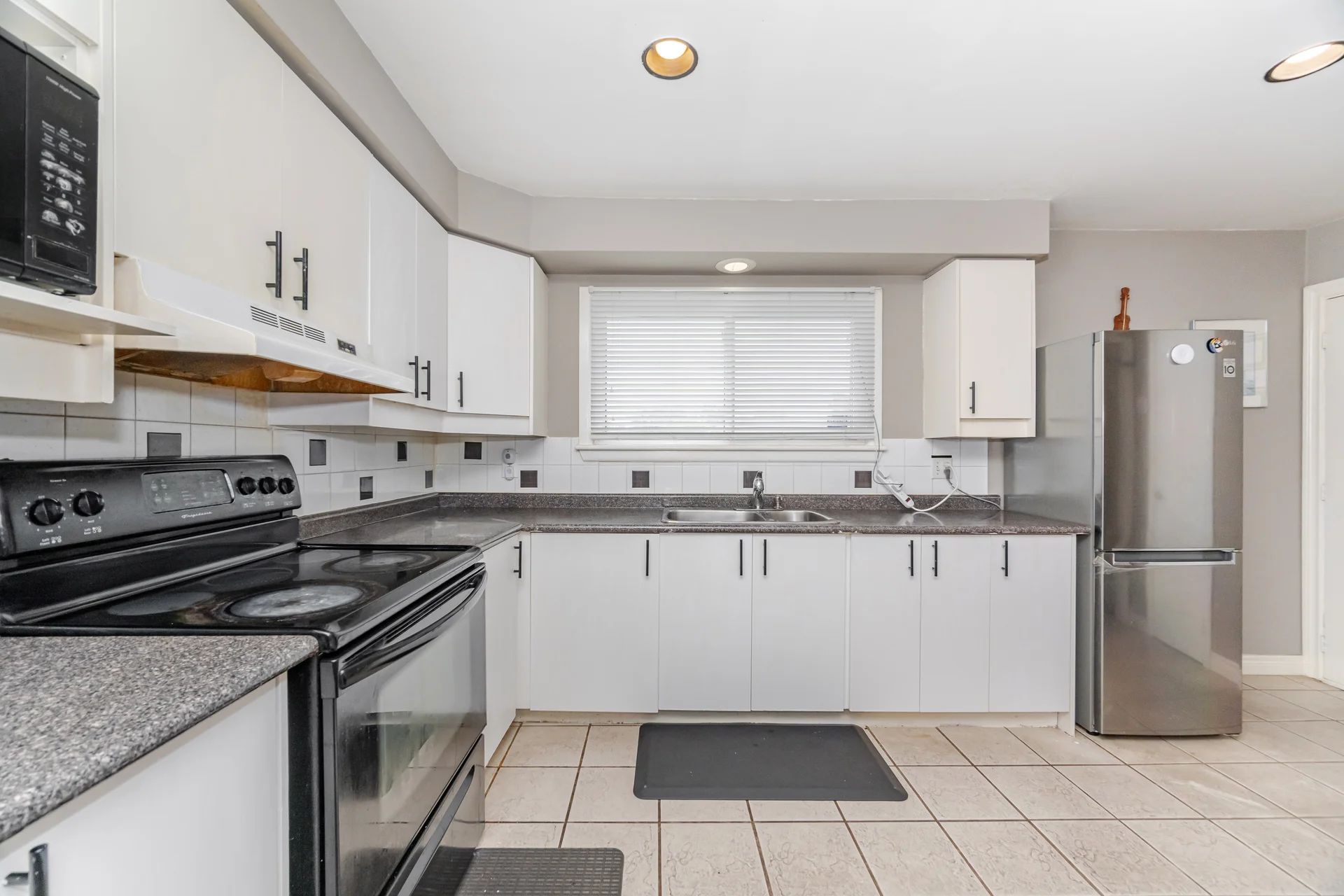 3407440