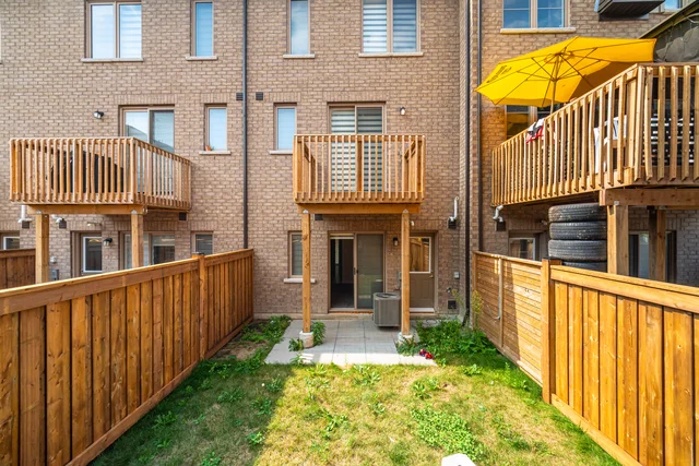15 Arcola Street, Brampton - photo 53