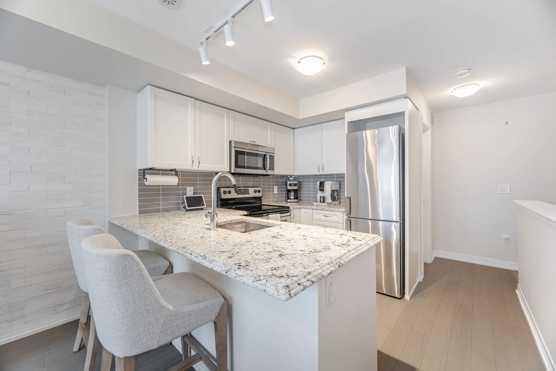 #3-169 William Duncan Road, North York - photo 8