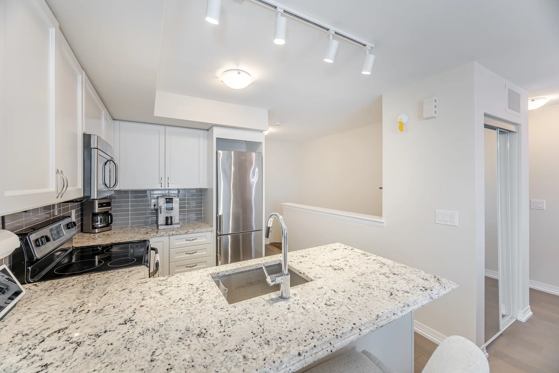 #3-169 William Duncan Road, North York - photo 10