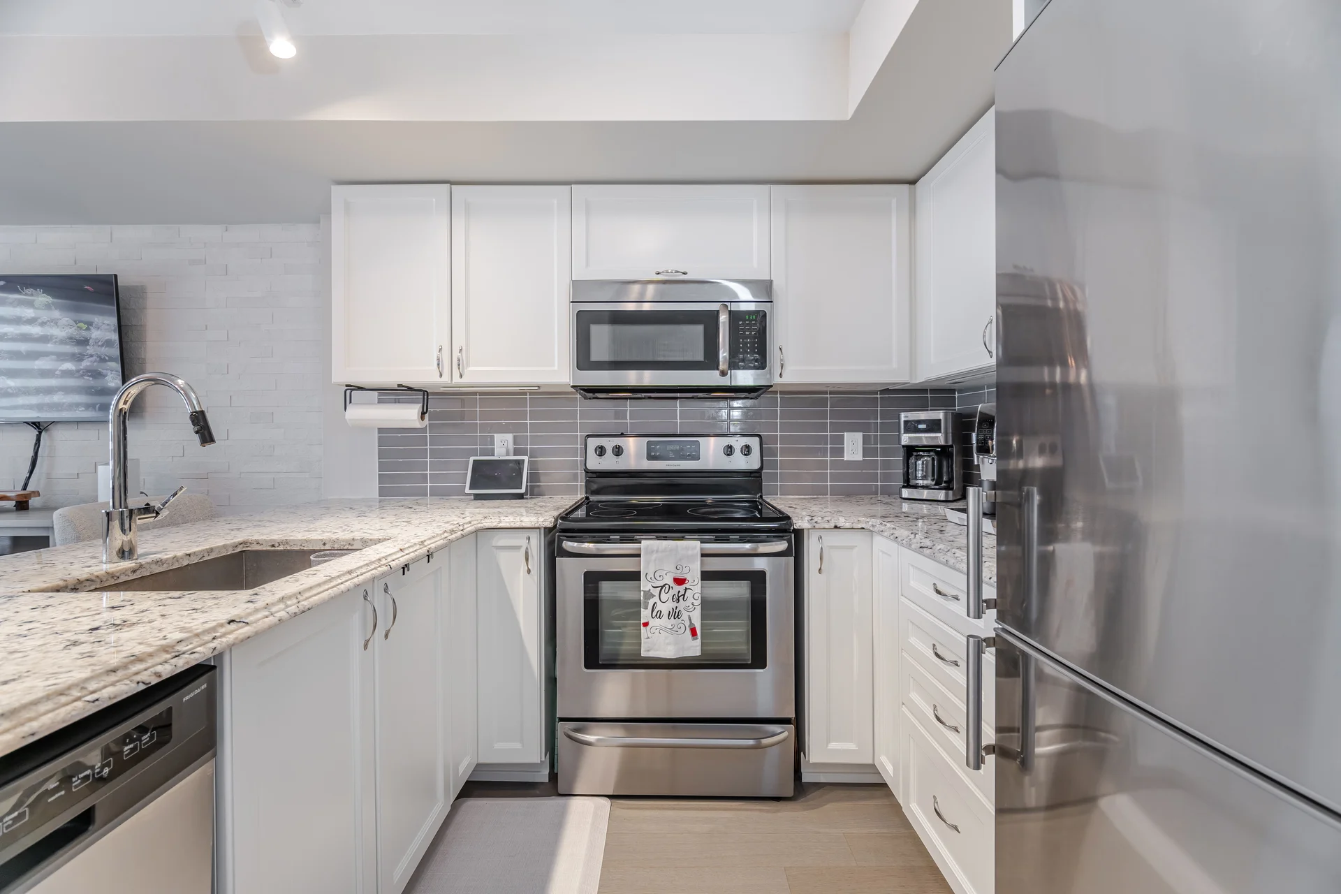 #3-169 William Duncan Road, North York - photo 12