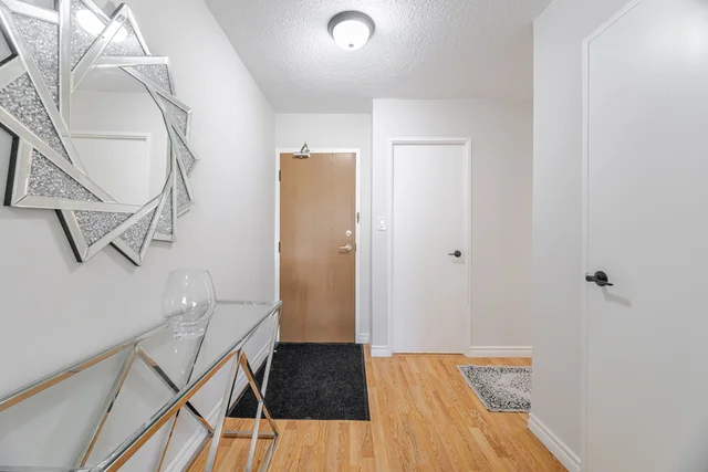 #608-150 Charlton Avenue East, Hamilton - photo 5